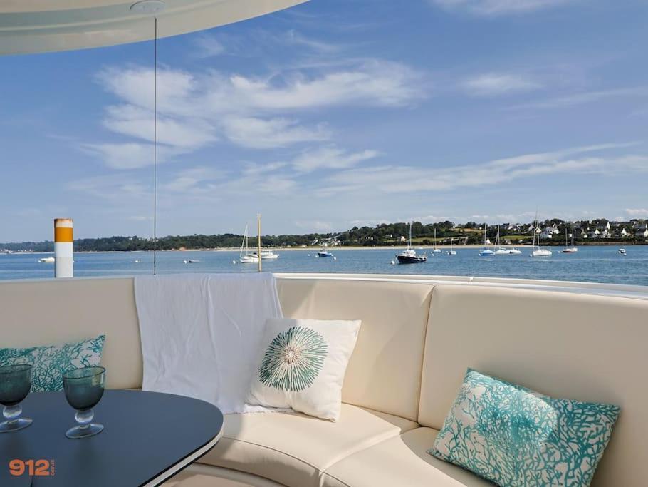 Anthenea Suite Hoteliere Flottante Perros-Guirec Bagian luar foto